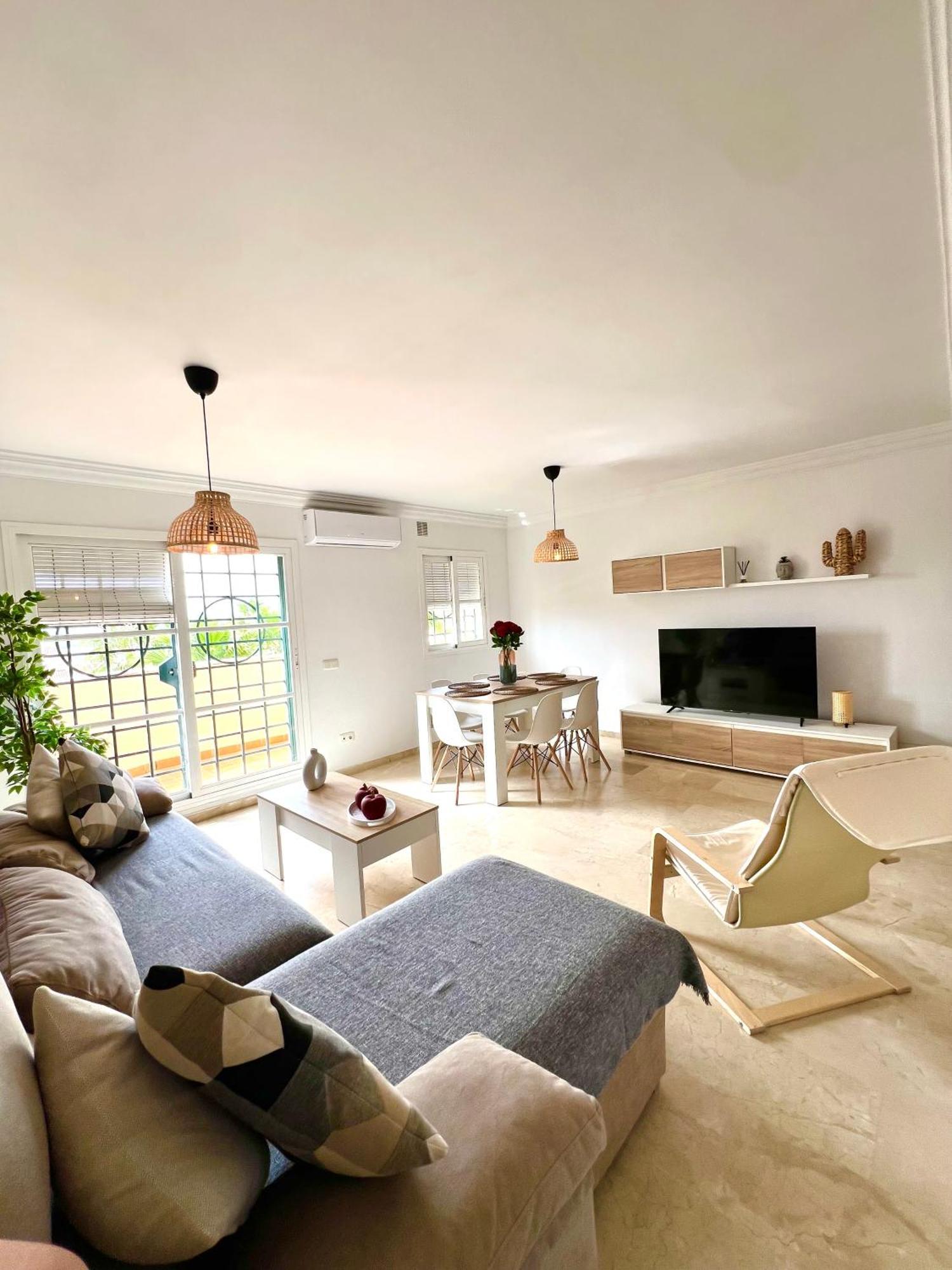 Casa Baviera Golf & Beach Caleta De Velez Ngoại thất bức ảnh